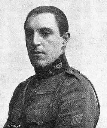 Le 6 août 1914, les Allemands arrivent à Waremme, mais les carabiniers cyclistes veillent.