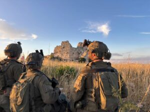 Sud-Liban : trois soldats israéliens grièvement blessés par un drone, Tsahal tue le commandant de bataillon de la Force Radwan, ainsi quelques membres Hezbollah